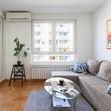 Ferienwohnung Sunny 1Bdr With Balcony & Parking Zagreb Exterior foto