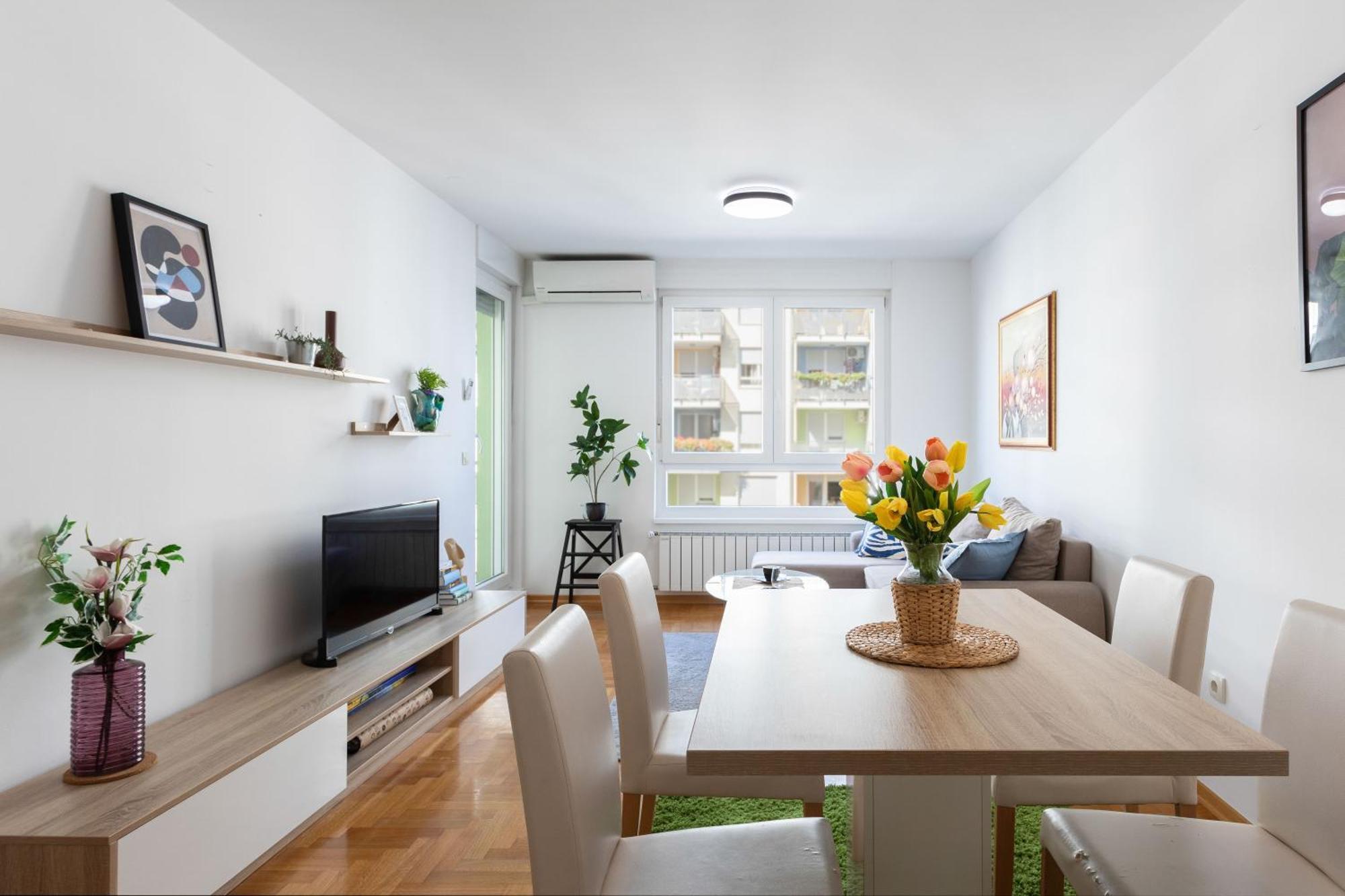 Ferienwohnung Sunny 1Bdr With Balcony & Parking Zagreb Exterior foto