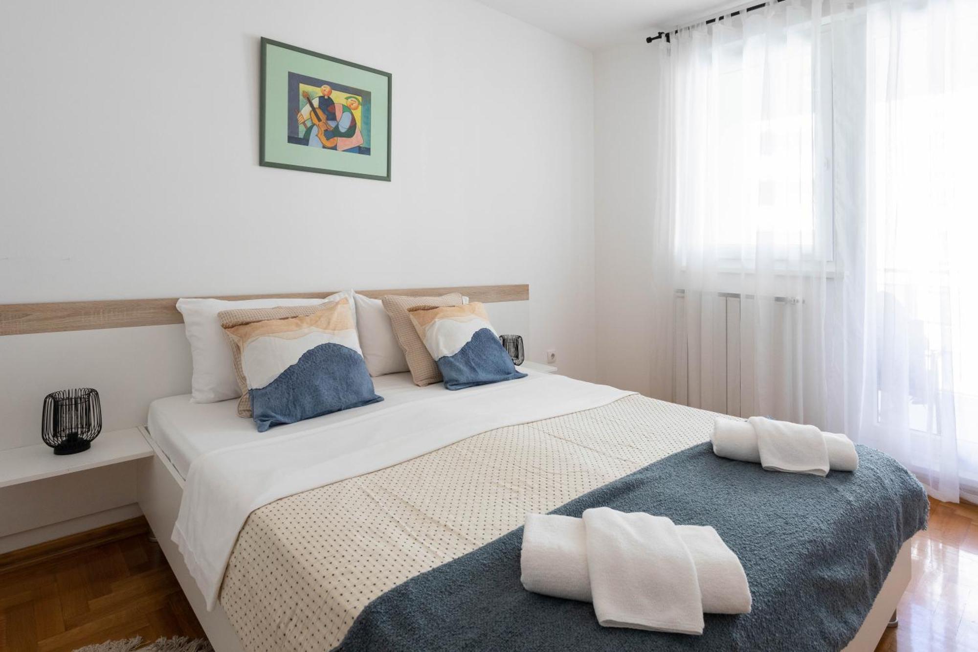 Ferienwohnung Sunny 1Bdr With Balcony & Parking Zagreb Exterior foto