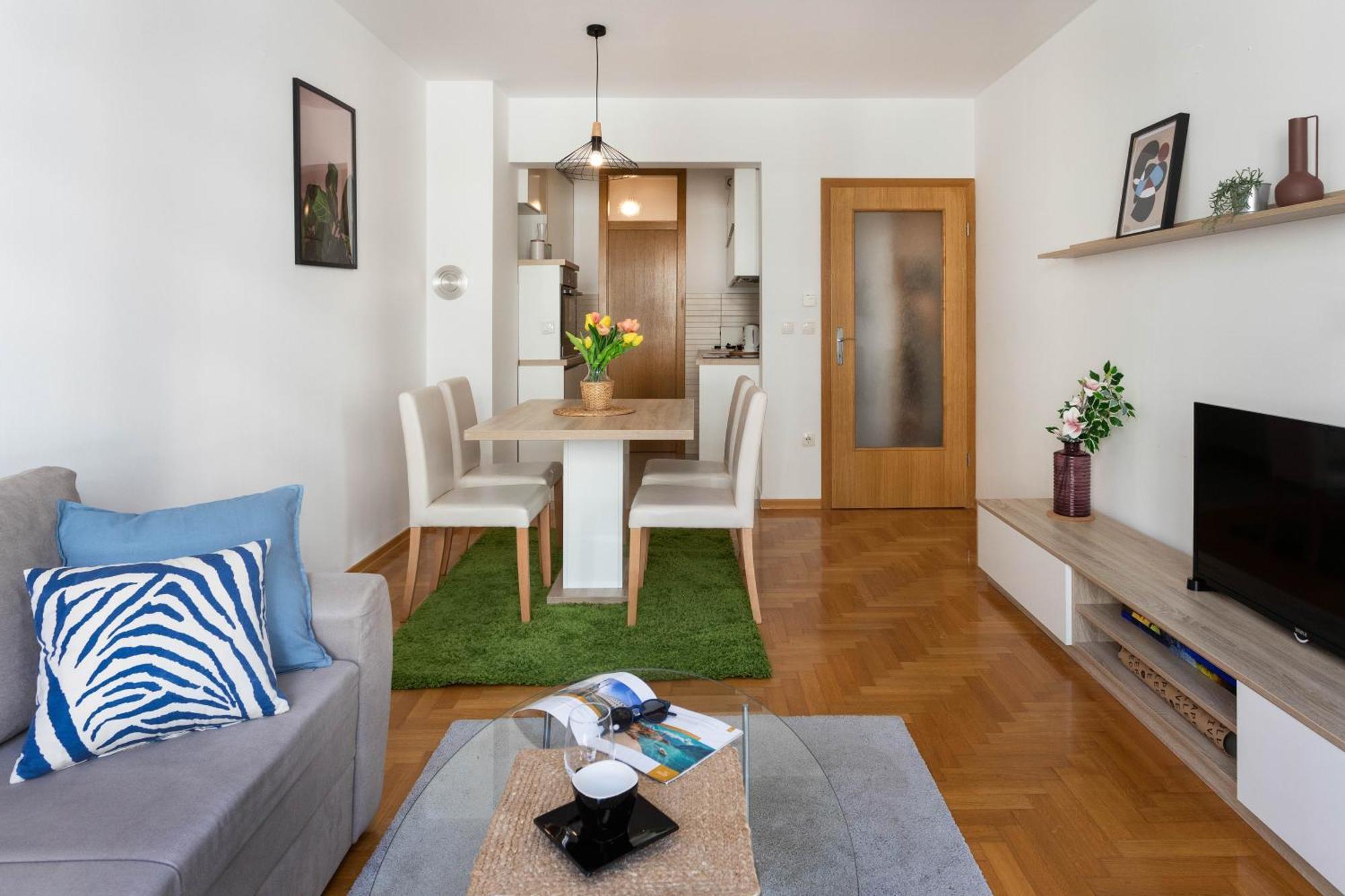 Ferienwohnung Sunny 1Bdr With Balcony & Parking Zagreb Exterior foto